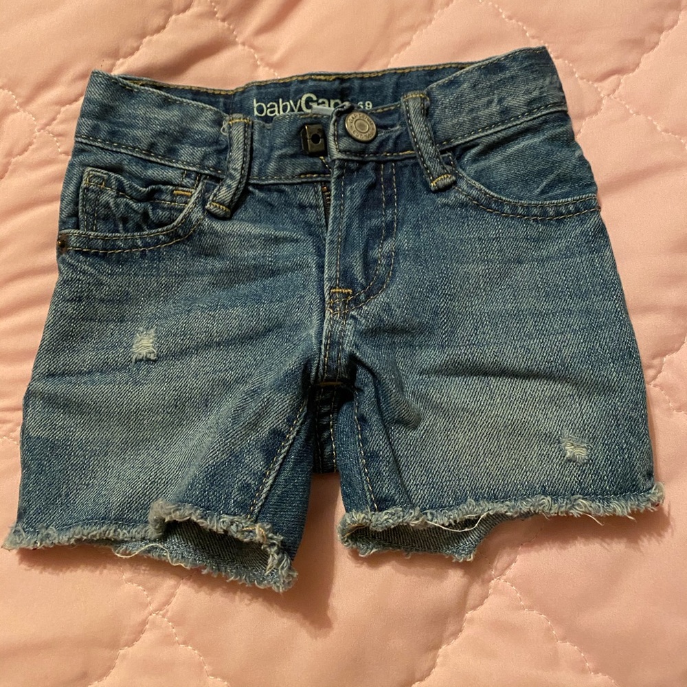Baby gap shorts